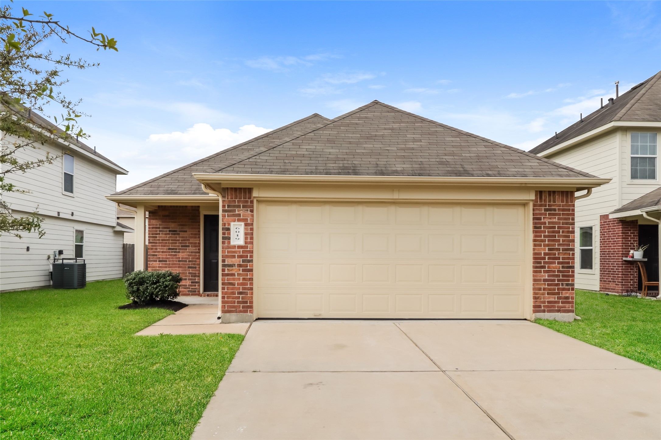 6019 Sunrise Light Lane Houston TX 77048