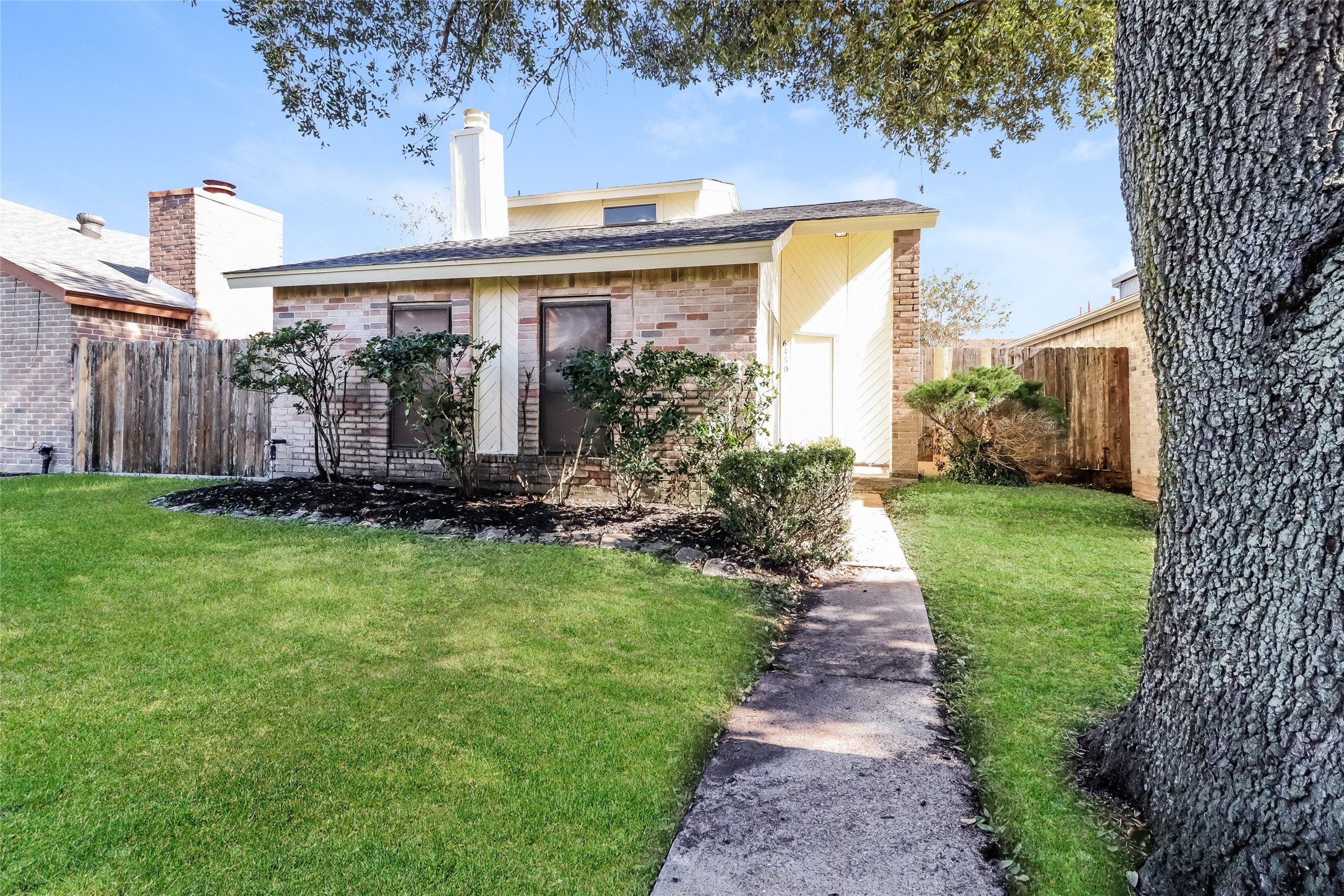 6450 Dellfern Drive Houston TX 77035
