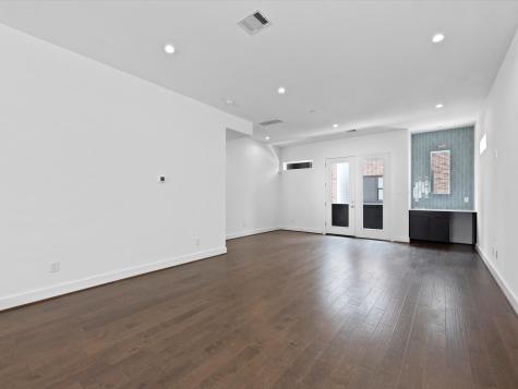 5829 Dolores Street Houston TX 77057