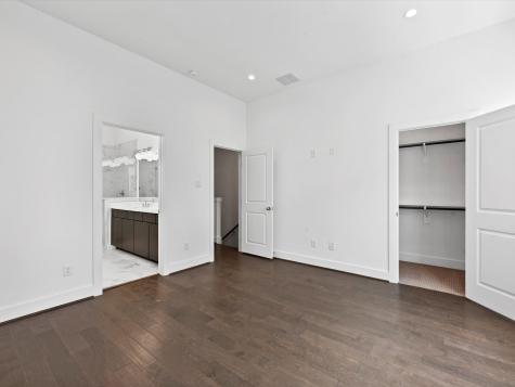 5829 Dolores Street Houston TX 77057