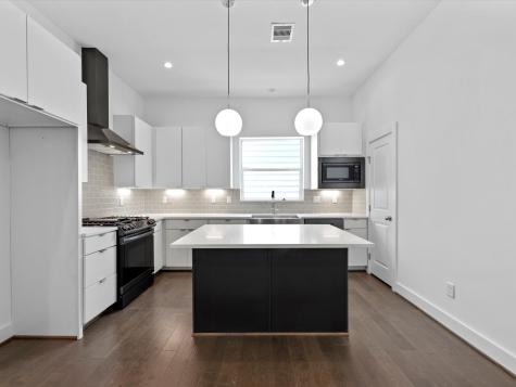 5829 Dolores Street Houston TX 77057