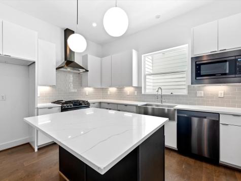 5829 Dolores Street Houston TX 77057
