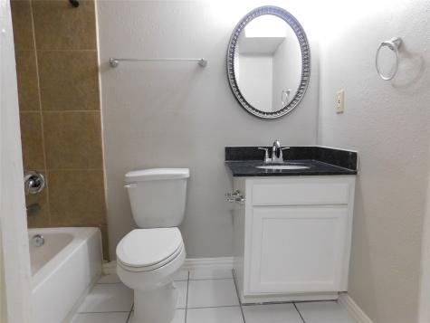 1409 Wentworth Street B Houston TX 77004