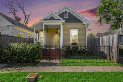 1317 Summer Street Houston TX 77007