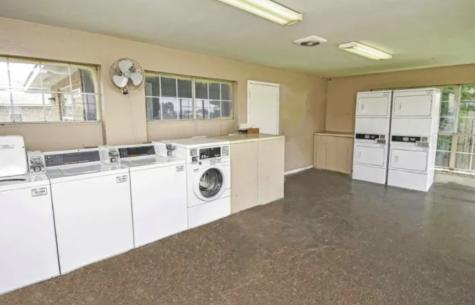 100 Justin Way Eagle Lake TX 77434