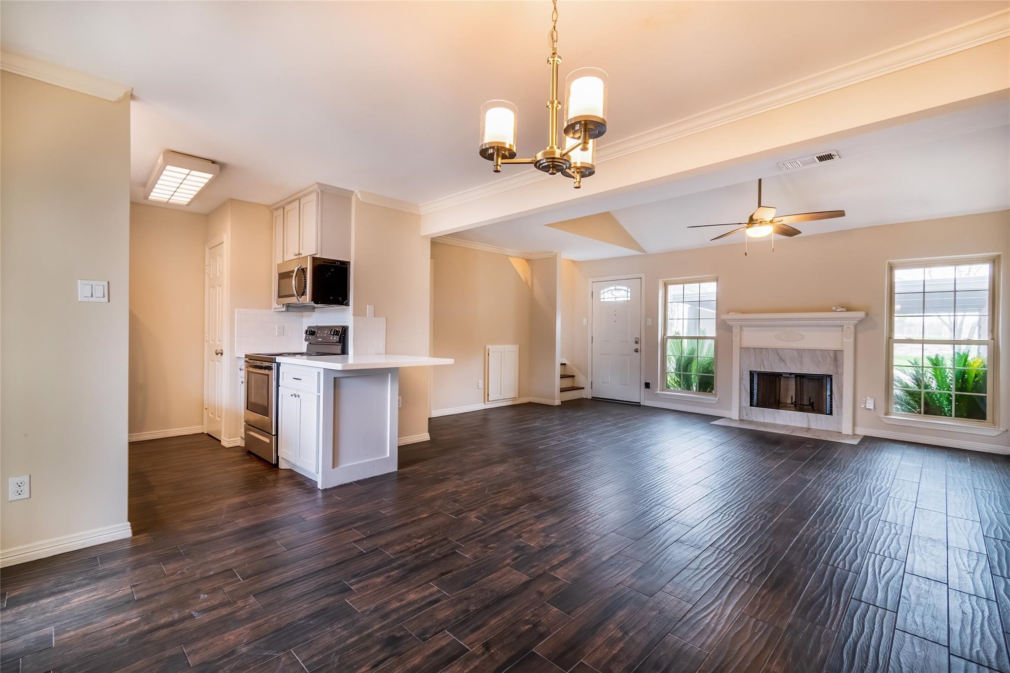 797 Worthshire Street Houston TX 77008