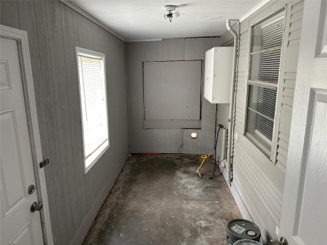 624 13th Avenue N Texas City TX 77590