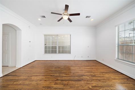 2705 Sherwin Street Houston TX 77007