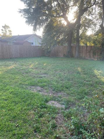 2309 Schweikhardt Street Houston TX 77020