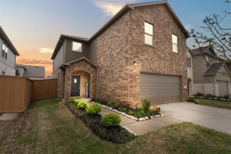 1008 Caramel Shores Drive Katy TX 77493