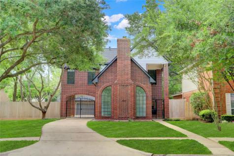 4815 Willow Street Bellaire TX 77401