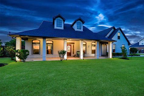 3327 Royal Palm Drive Baytown TX 77523