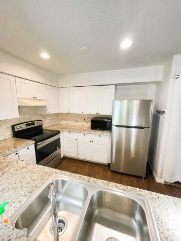 2300 Old Spanish Trail 1078 Houston TX 77054
