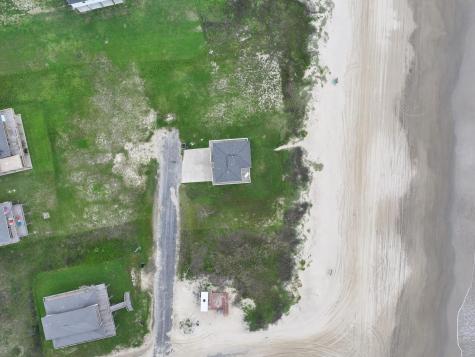 2496 Gilmore Port Bolivar TX 77650