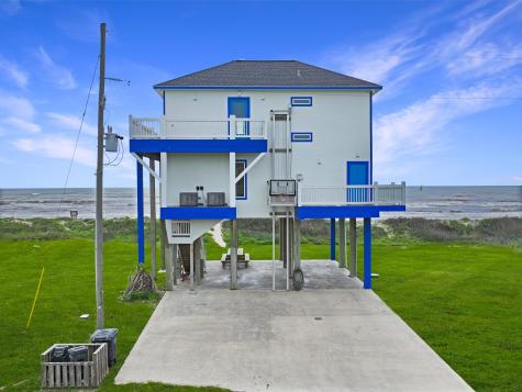 2496 Gilmore Port Bolivar TX 77650