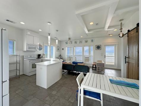 2496 Gilmore Port Bolivar TX 77650