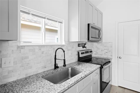 16894 Balmoral Montgomery TX 77316
