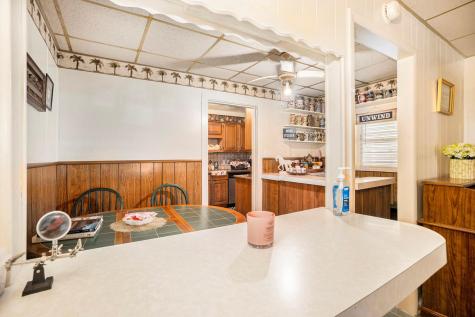 17 Manor Way Galveston TX 77550