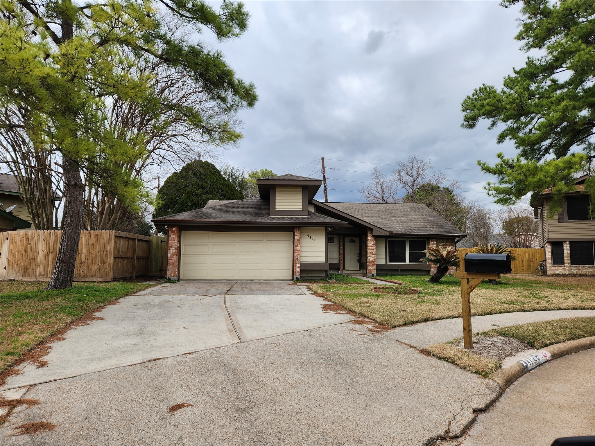 4110 Tasselwood Lane Houston TX 77014