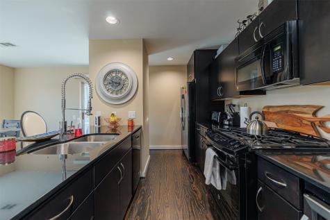 401 Meadow Street Houston TX 77020
