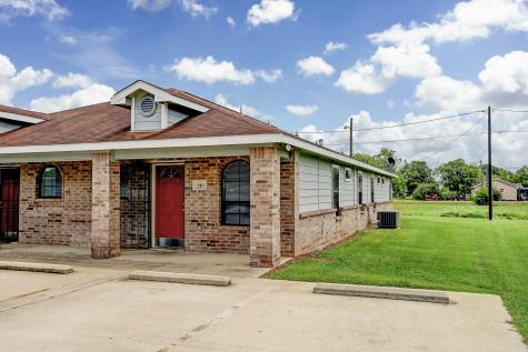 340 6th Street Hempstead TX 77445