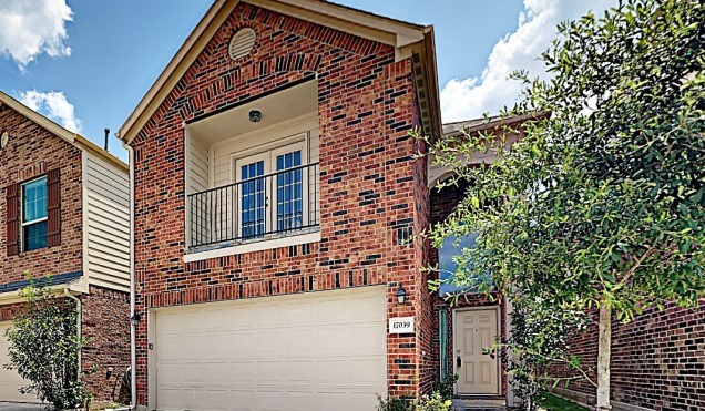 17039 Amarose Drive Houston TX 77090