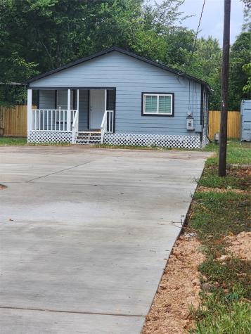 6203 1/2 Hoffman Street Houston TX 77028