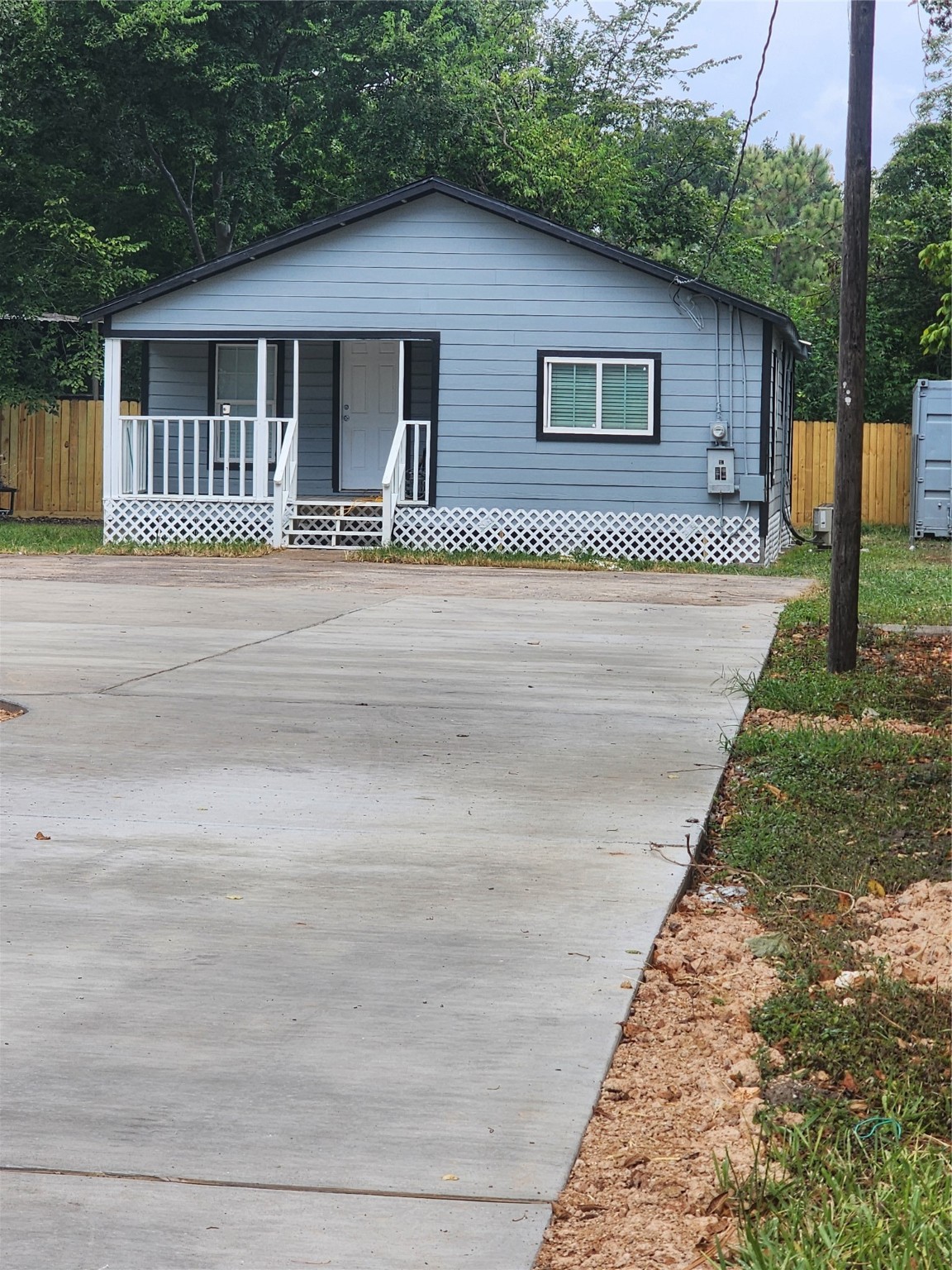 6203 1/2 Hoffman Street Houston TX 77028