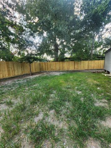 6203 1/2 Hoffman Street Houston TX 77028