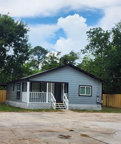 6203 1/2 Hoffman Street Houston TX 77028