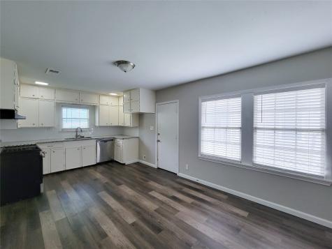 1905 Utah Street Baytown TX 77520