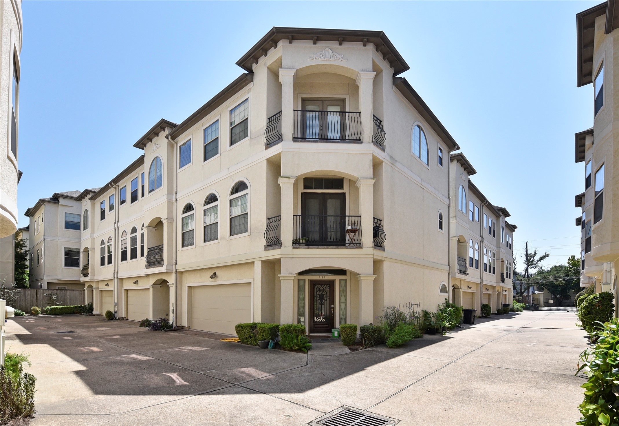 118 Drew Street Houston TX 77006