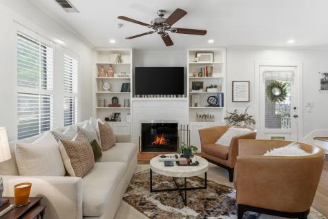 1002 W Cottage Street Houston TX 77009