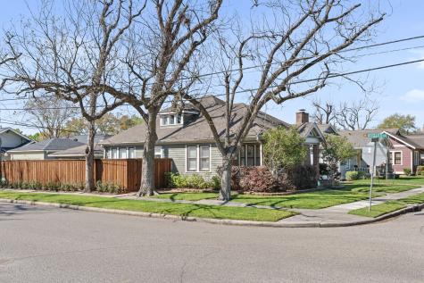 1002 W Cottage Street Houston TX 77009