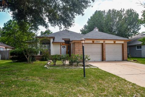 15807 Meadow Village Drive Houston TX 77095