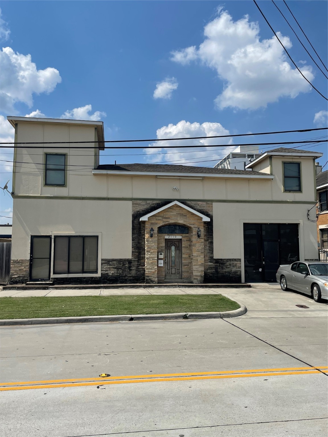 2110 Chenevert Street 8 Houston TX 77003