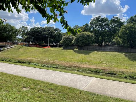 15662 Pebble Lake Drive Houston TX 77095