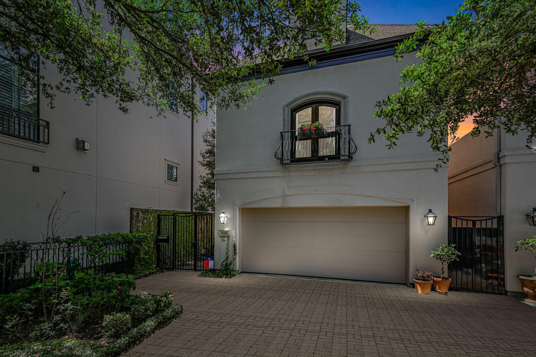 3132 Mid Lane Houston TX 77027