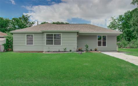 13122 Berwick Street Houston TX 77015