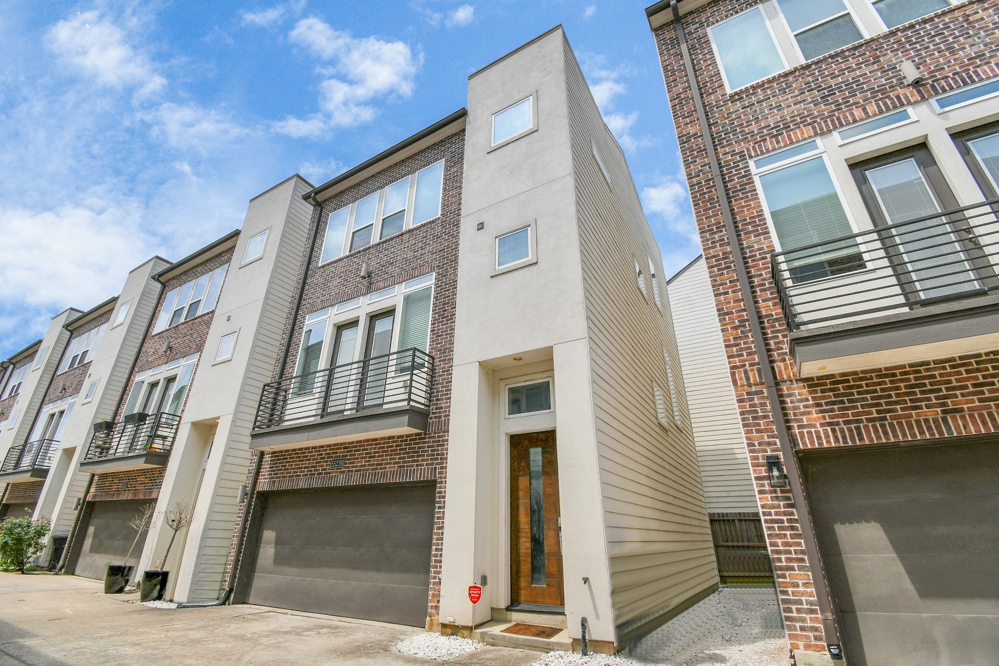 5523 Larkin Street B Houston TX 77007
