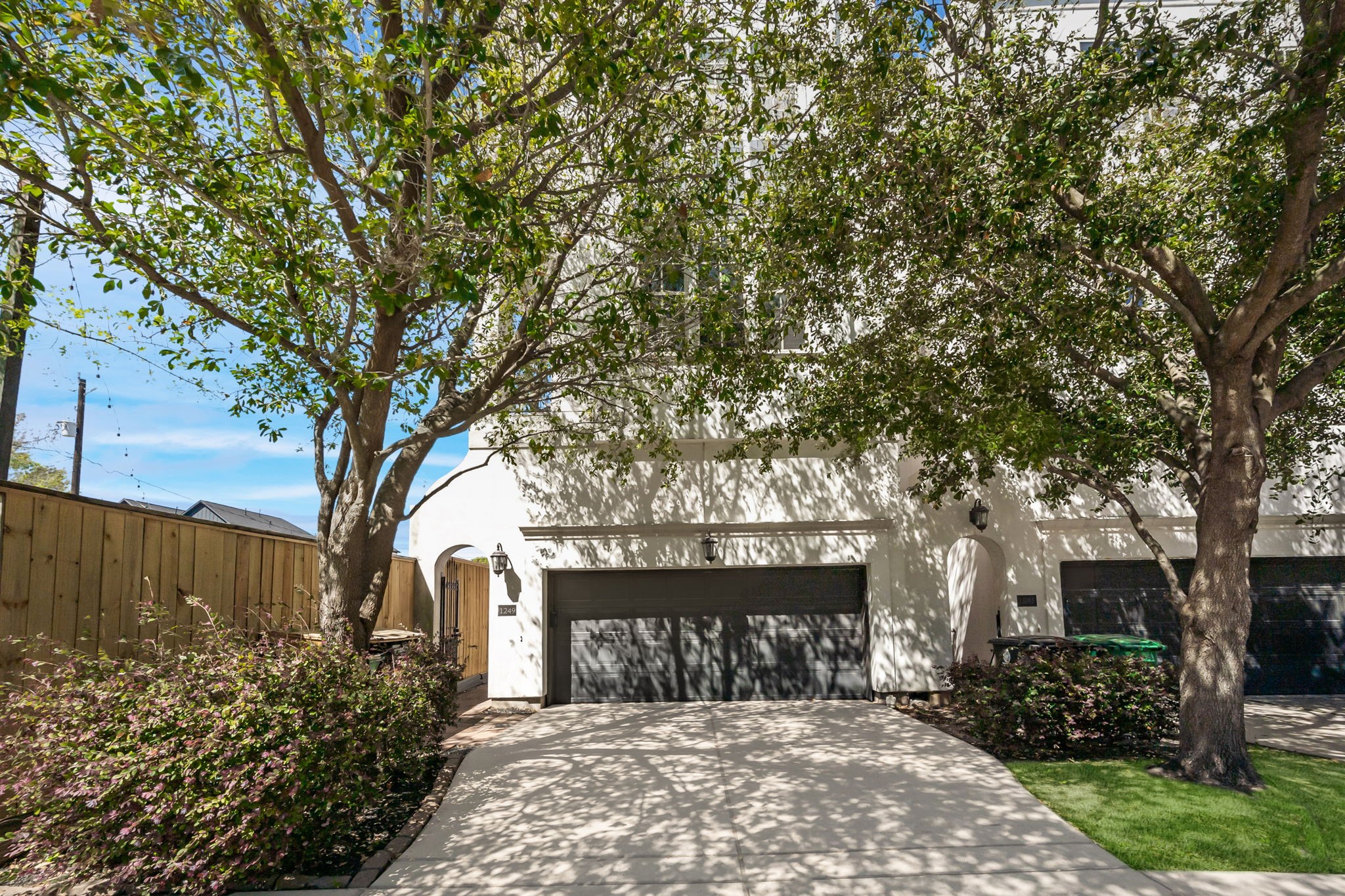 1249 W 22nd Street Houston TX 77008