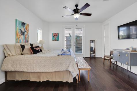 1249 W 22nd Street Houston TX 77008
