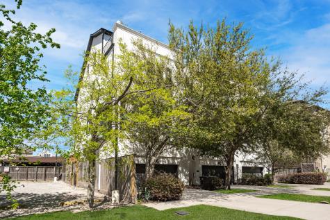1249 W 22nd Street Houston TX 77008