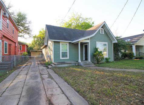 705 N Rusk Street Wharton TX 77488