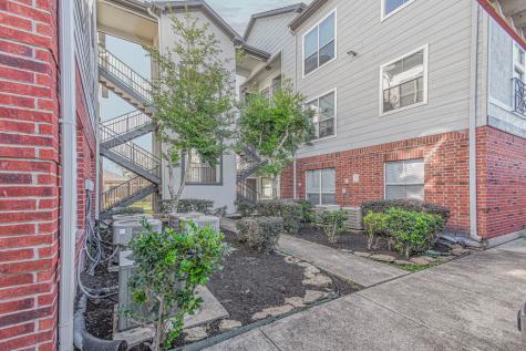 6289 Wilcrest Drive 5203 Houston TX 77072