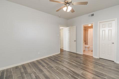 6289 Wilcrest Drive 5203 Houston TX 77072