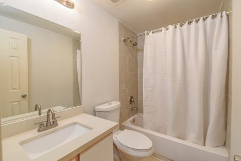 6289 Wilcrest Drive 5203 Houston TX 77072