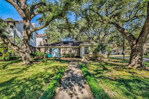 4102 Whitman Street Houston TX 77027