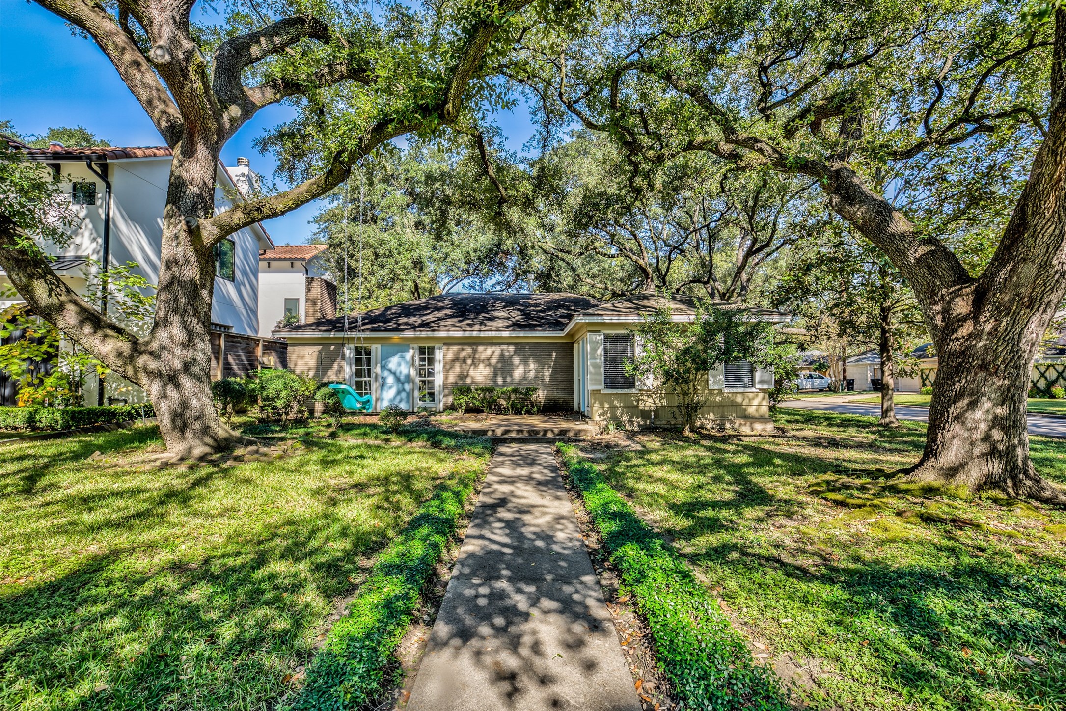 4102 Whitman Street Houston TX 77027