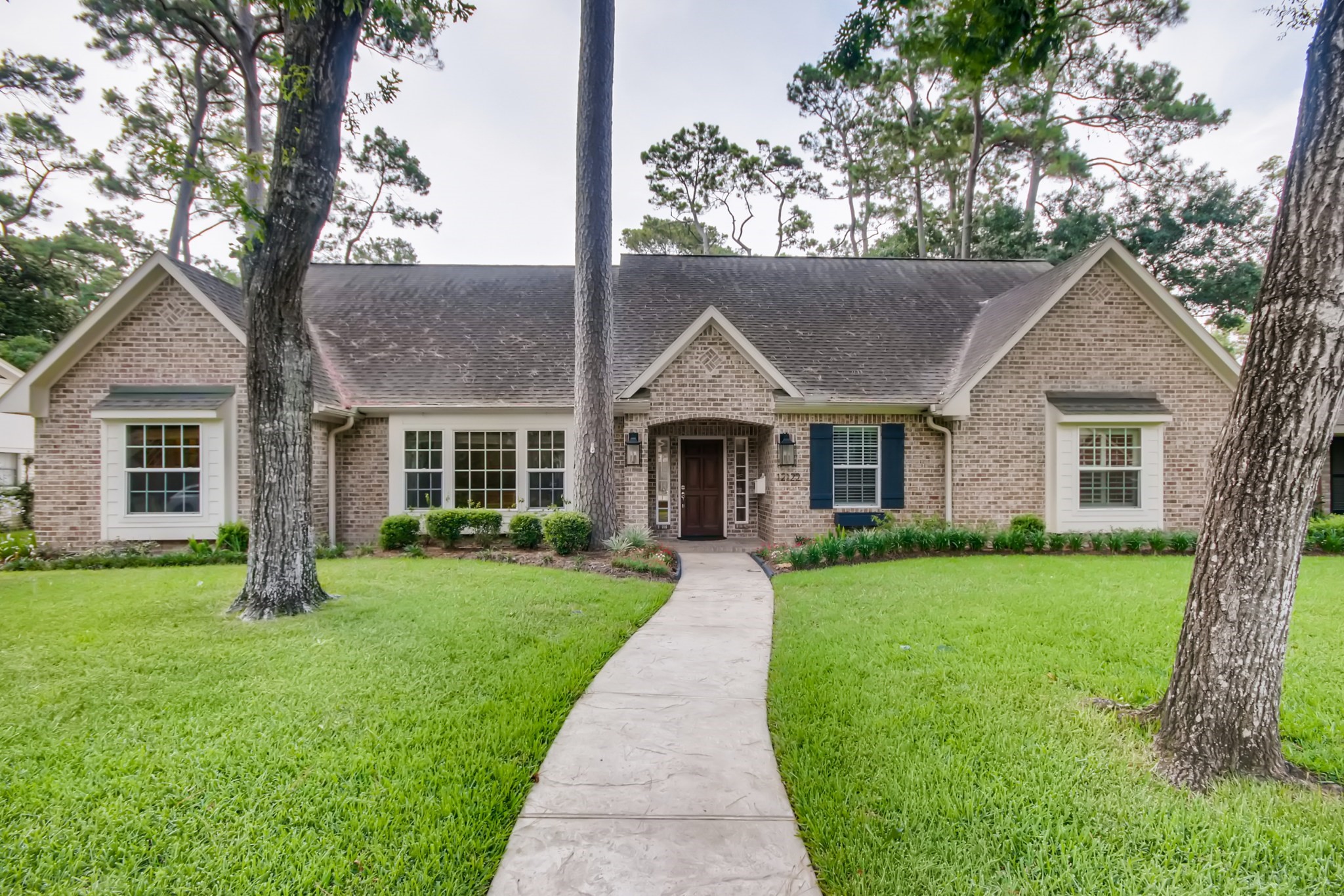 12122 Broken Bough Drive Houston TX 77024
